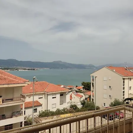 Deep Blue Apartment Trogir Exterior photo