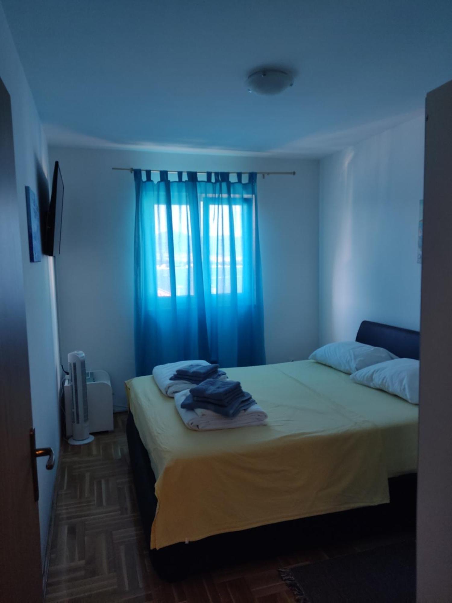Apartment Deep Blue *